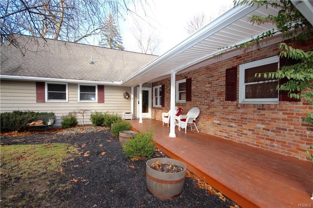 Property Photo:  50 Buena Vista Terrace  NY 10917 