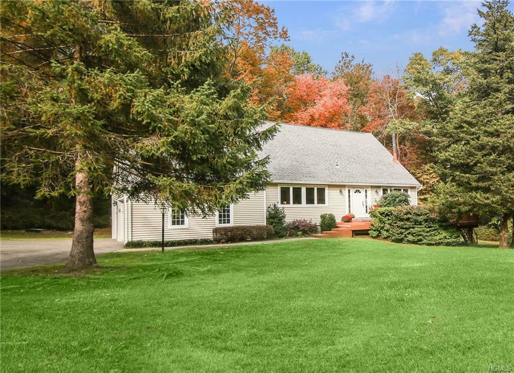 Property Photo:  47 Sabbath Day Hill Road  NY 10590 