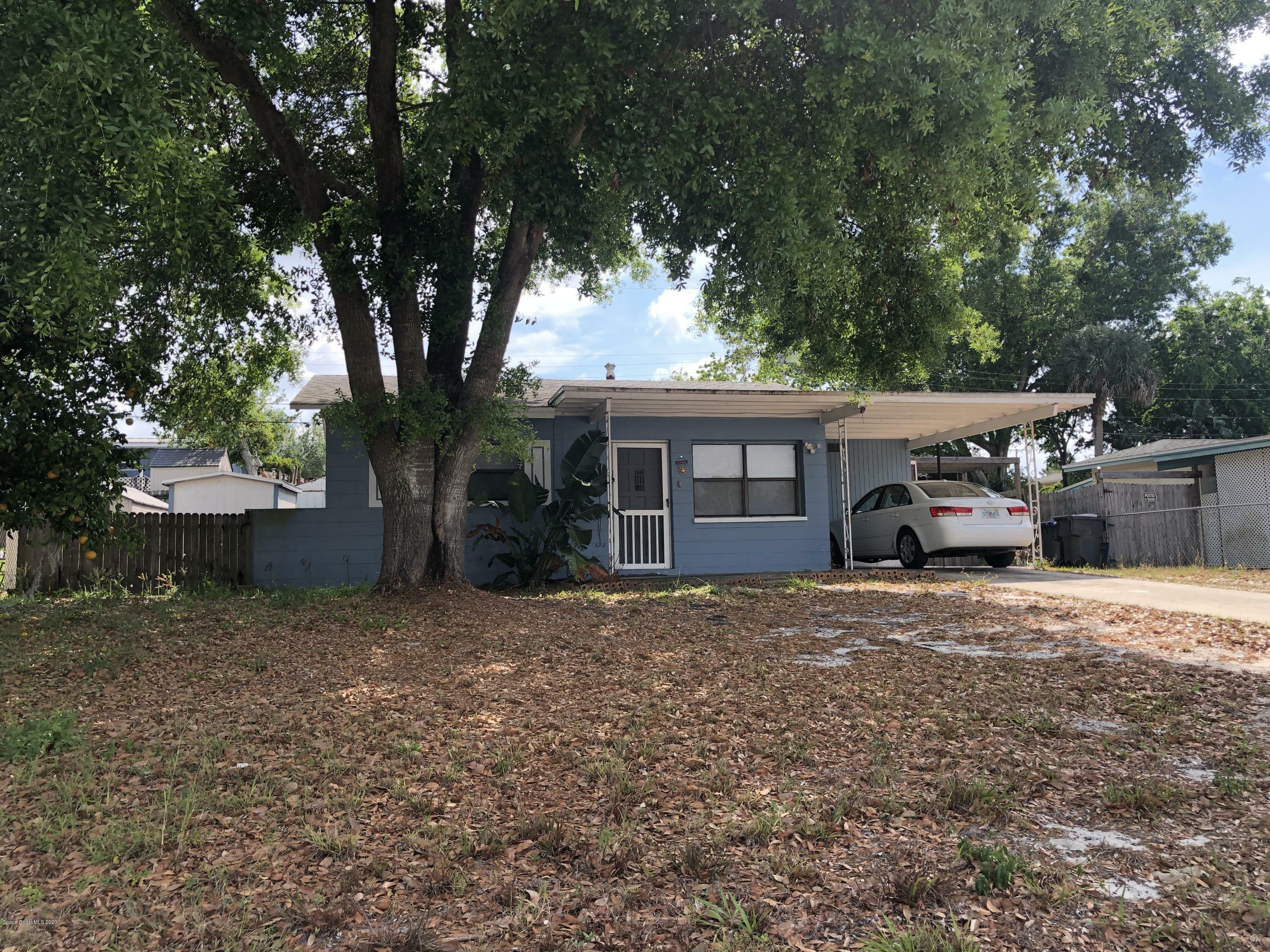 Property Photo:  915 N Carpenter Road N  FL 32796 