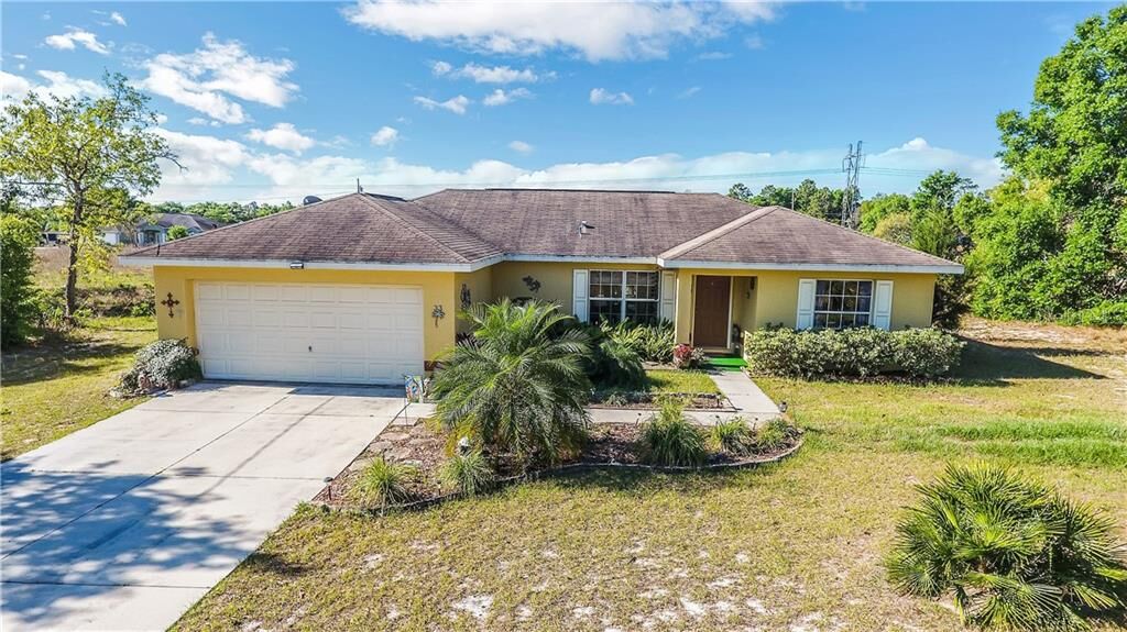 Property Photo: 33 Locust Pass Run FL 34472