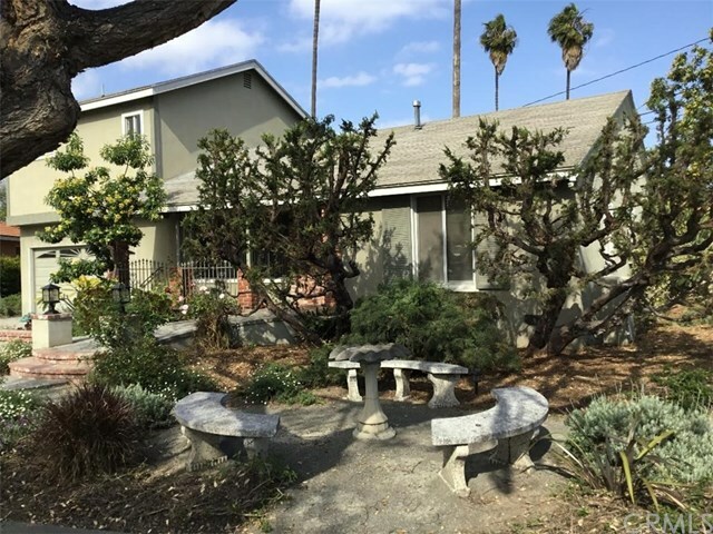 Property Photo: 5208 Falcon Avenue CA 90805