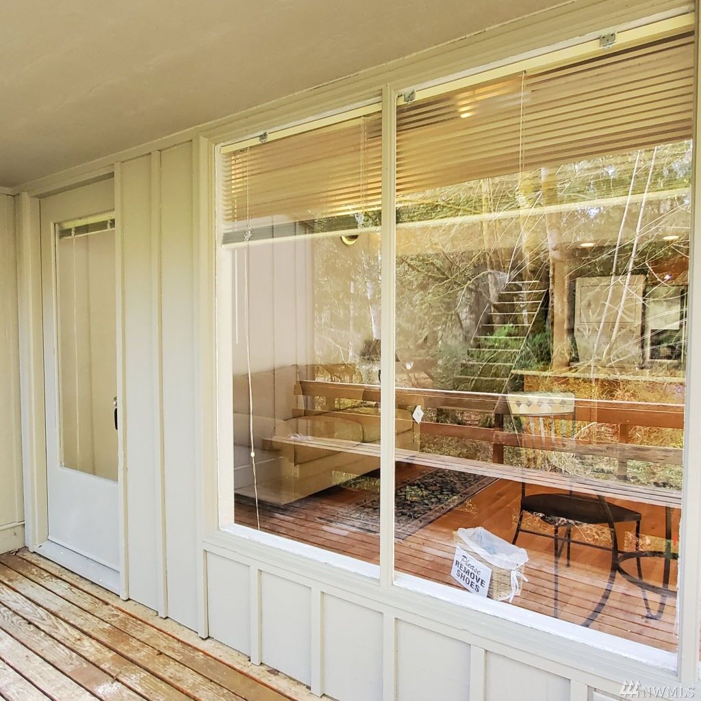 Property Photo: 719 E Promontory Road WA 98584