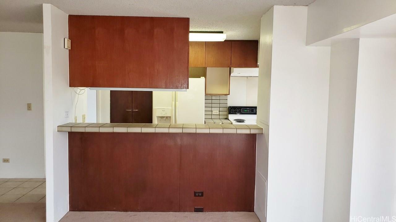 Property Photo:  1750 Kalakaua Avenue 2404  HI 96826 