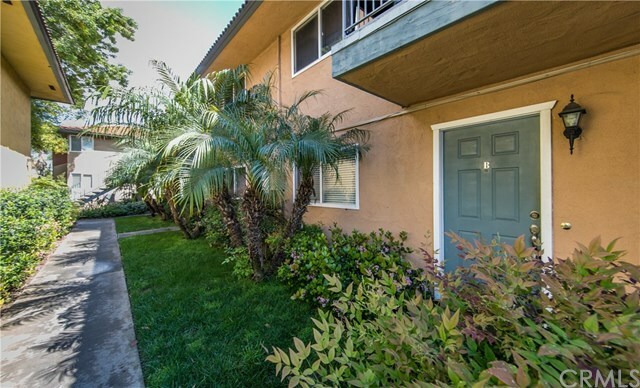 Property Photo: 1130 N Broadway B CA 92026