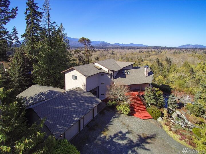 190 Elwha Bluffs Rd  Port Angeles WA 98363 photo