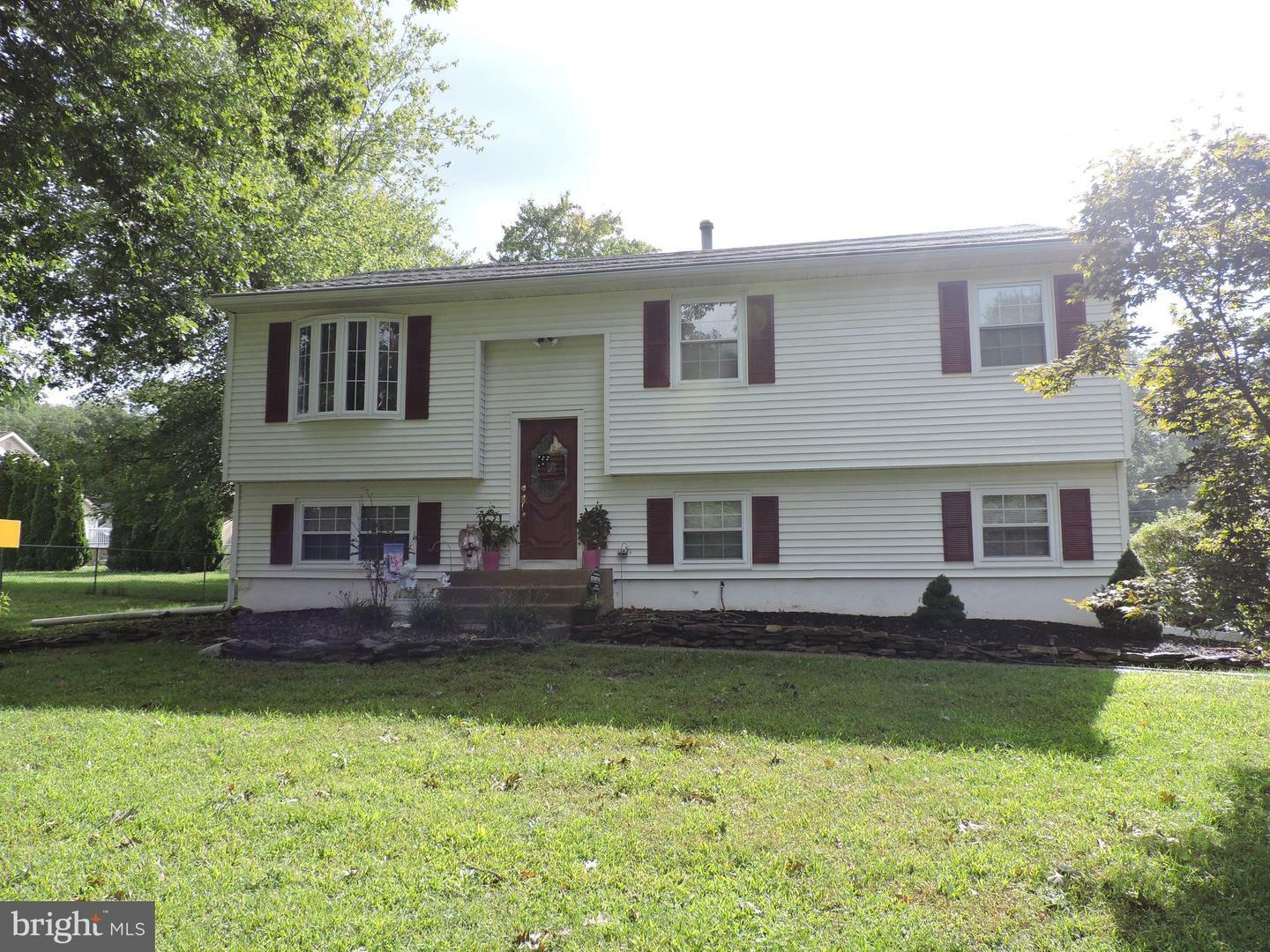 Property Photo:  624 2nd Avenue  NJ 08096 