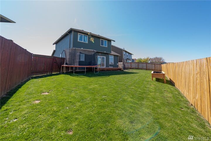 Property Photo:  2562  Pacific Highlands Avenue  WA 98248 