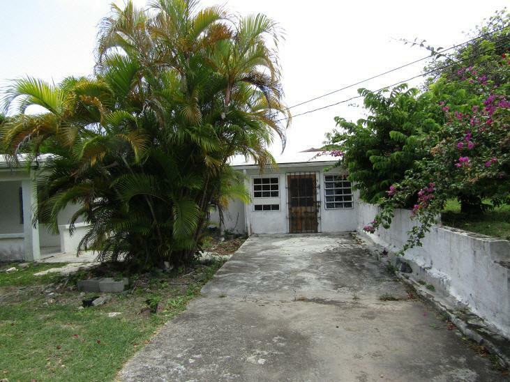 Property Photo:  119 Clifton Hill Ki  VI 00850 