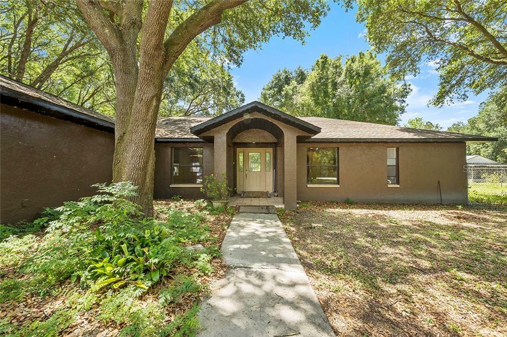 Property Photo:  34410 Appaloosa Trail  FL 33543 