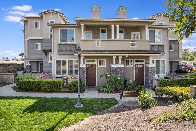 Property Photo: 2970 Claremore Lane CA 90720