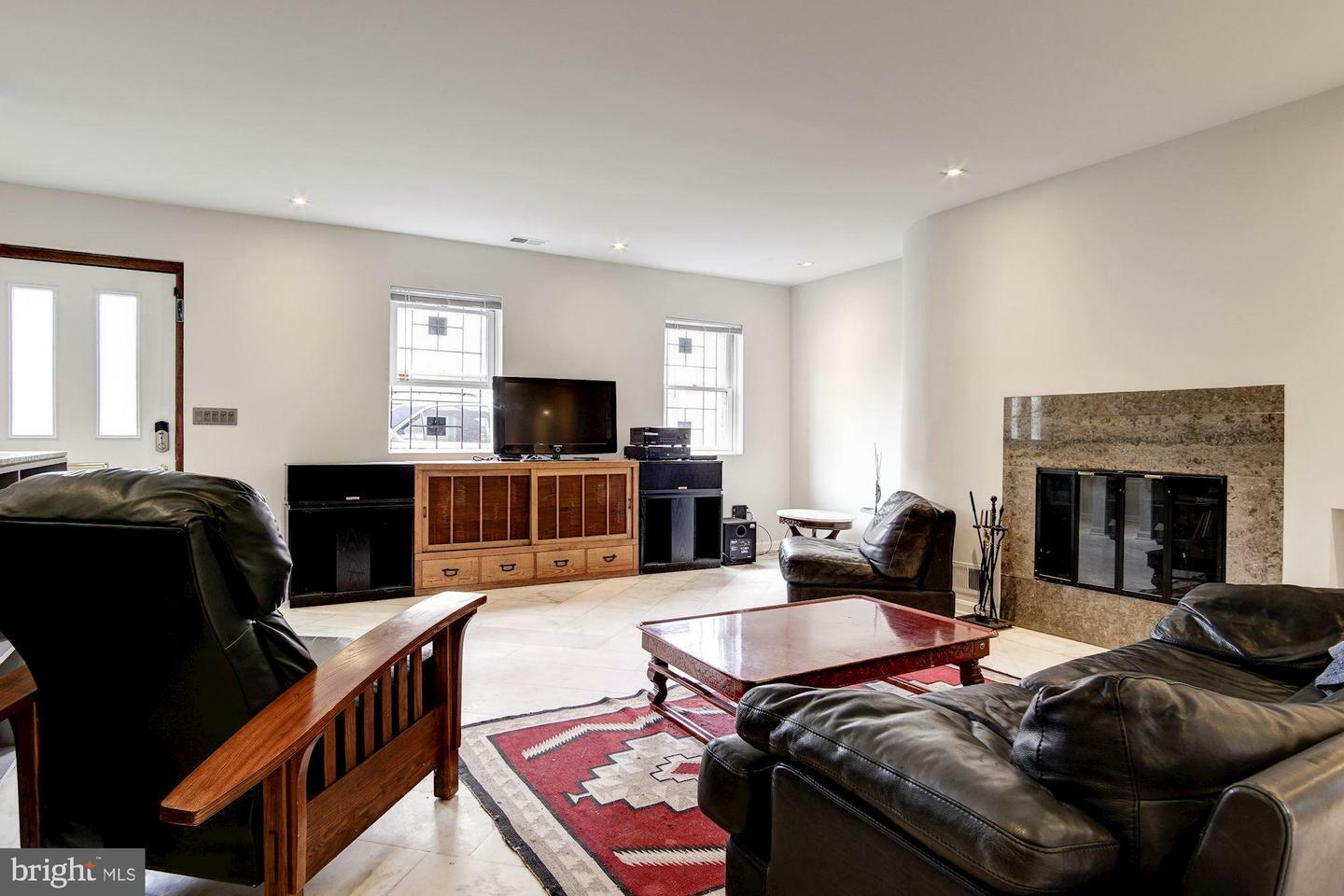 Property Photo:  5 Walter Houp Court NE  DC 20002 