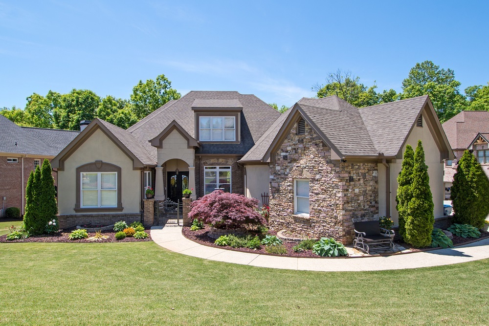 Property Photo:  2140 Enclave Mill Dr  GA 30019 