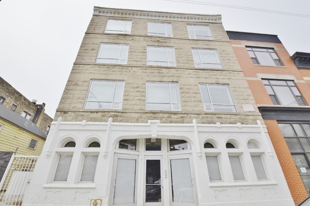 Property Photo:  1410 North Ashland Avenue 4  IL 60622 