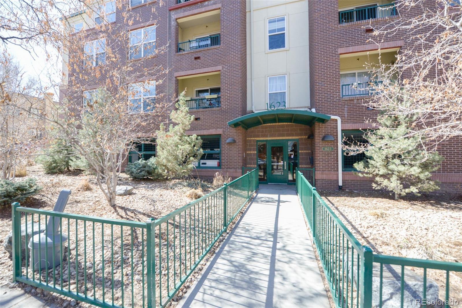 Property Photo: 1623 Saint Paul Street 307 CO 80206