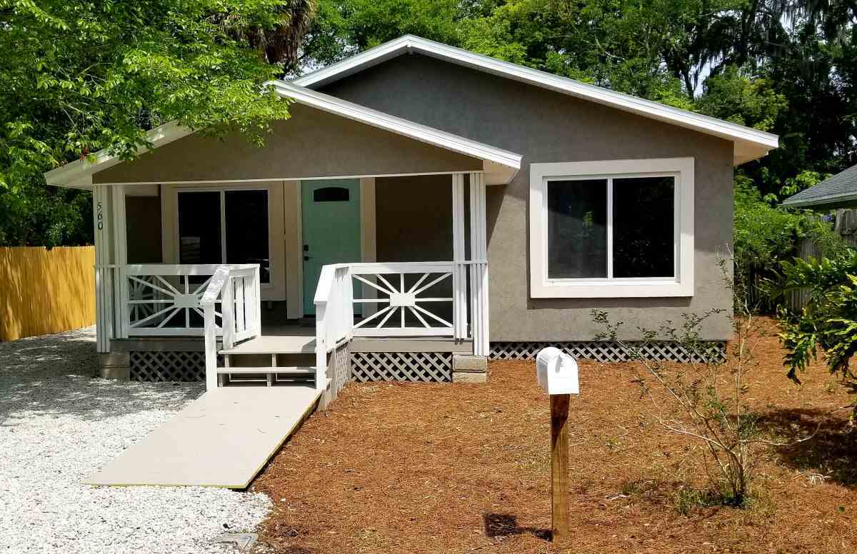 Property Photo:  560 Lena Street  FL 32084 