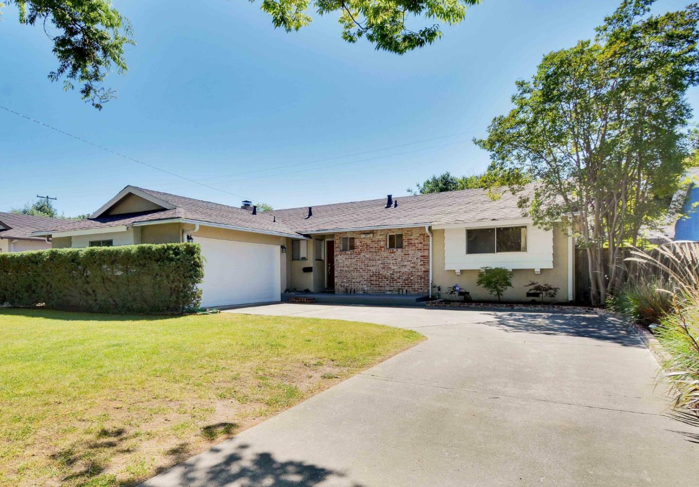 Property Photo:  3687 Willowview Drive  CA 95118 