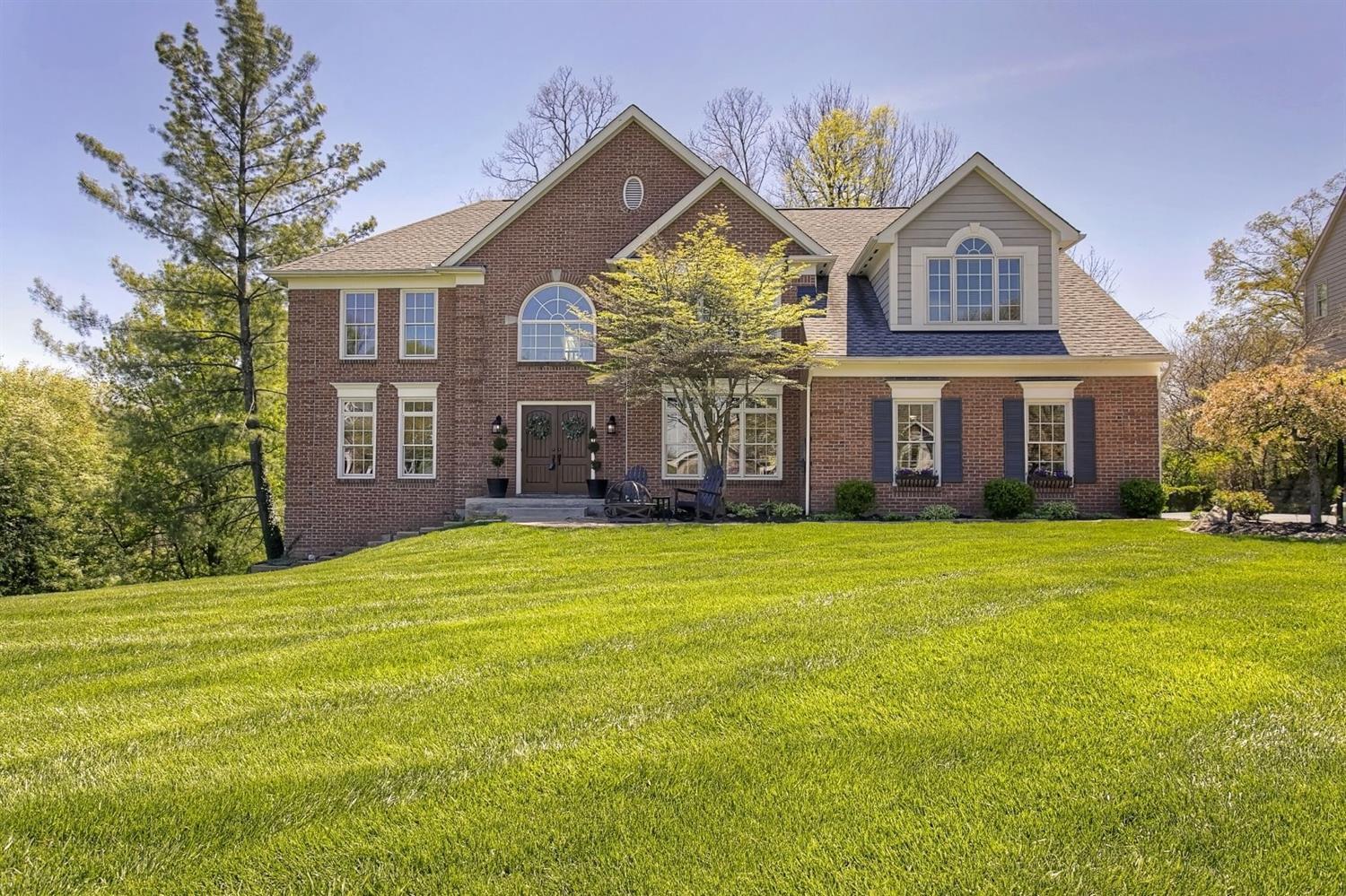 Property Photo:  5721 Chestnut Ridge Dr  OH 45230 