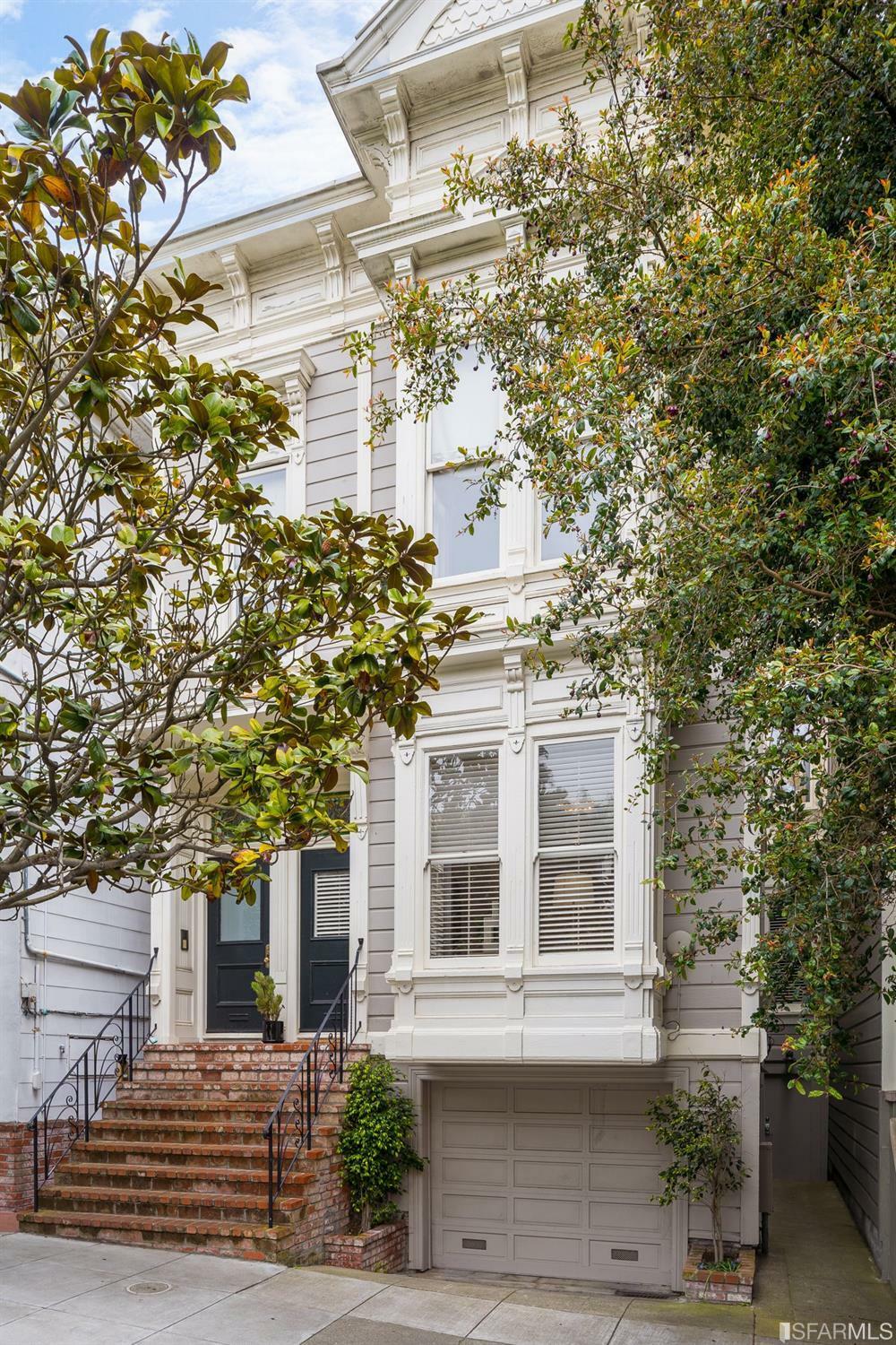 1726 Lyon Street  San Francisco CA 94115 photo