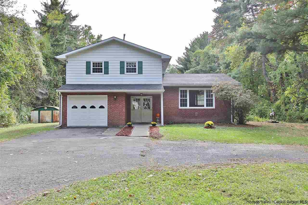 Property Photo:  227 Glasco  NY 12477 