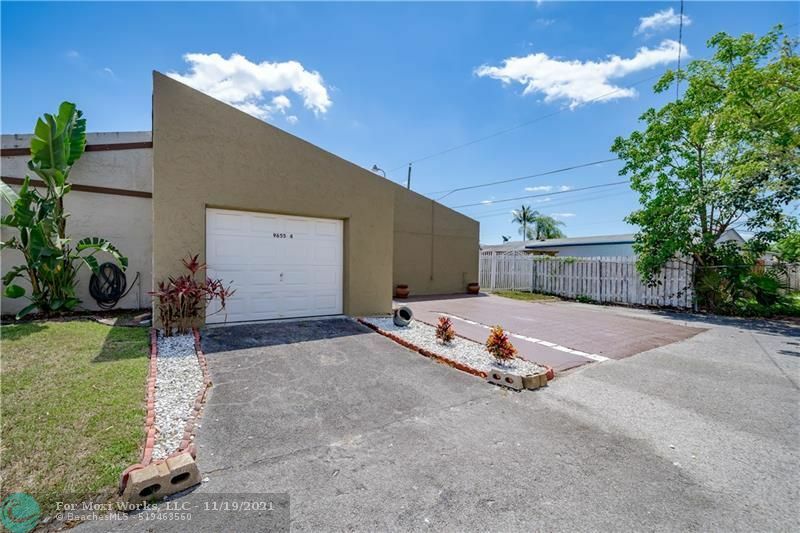 Property Photo:  9655 NW 26th Ct 4  FL 33322 