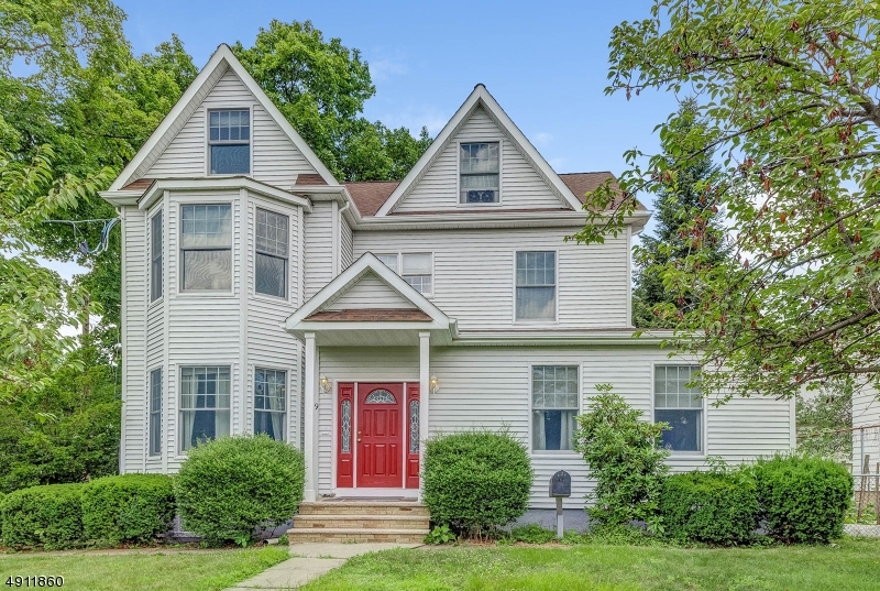 Property Photo:  9 Gould Pl 1  NJ 07006 