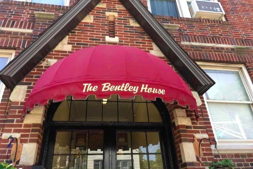 Property Photo:  149 Bentley Ave E3  NJ 07304 