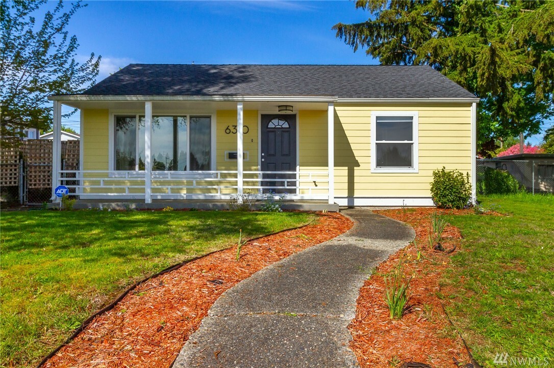 Property Photo:  6310 Fawcett Ave  WA 98408 