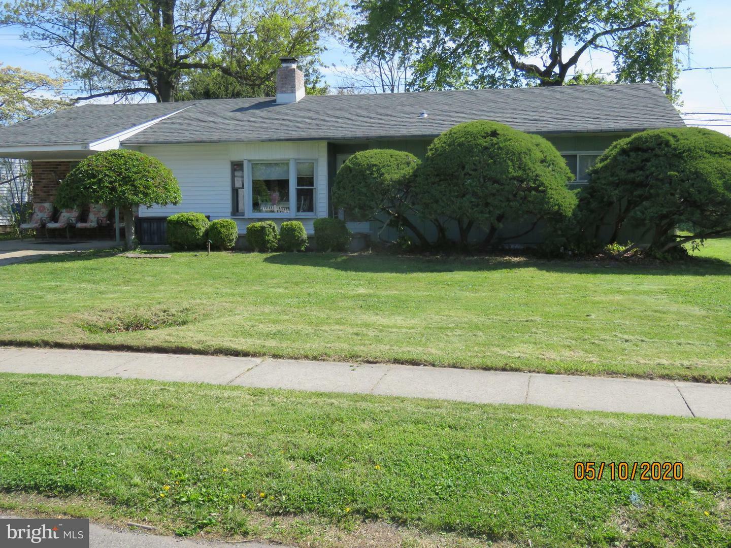 Property Photo:  435 Stonybrook Drive  PA 19055 