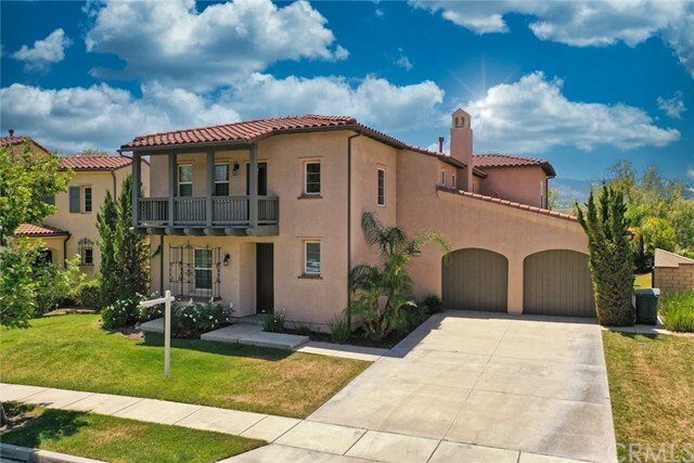 Property Photo:  4372 Cantada Drive  CA 92883 