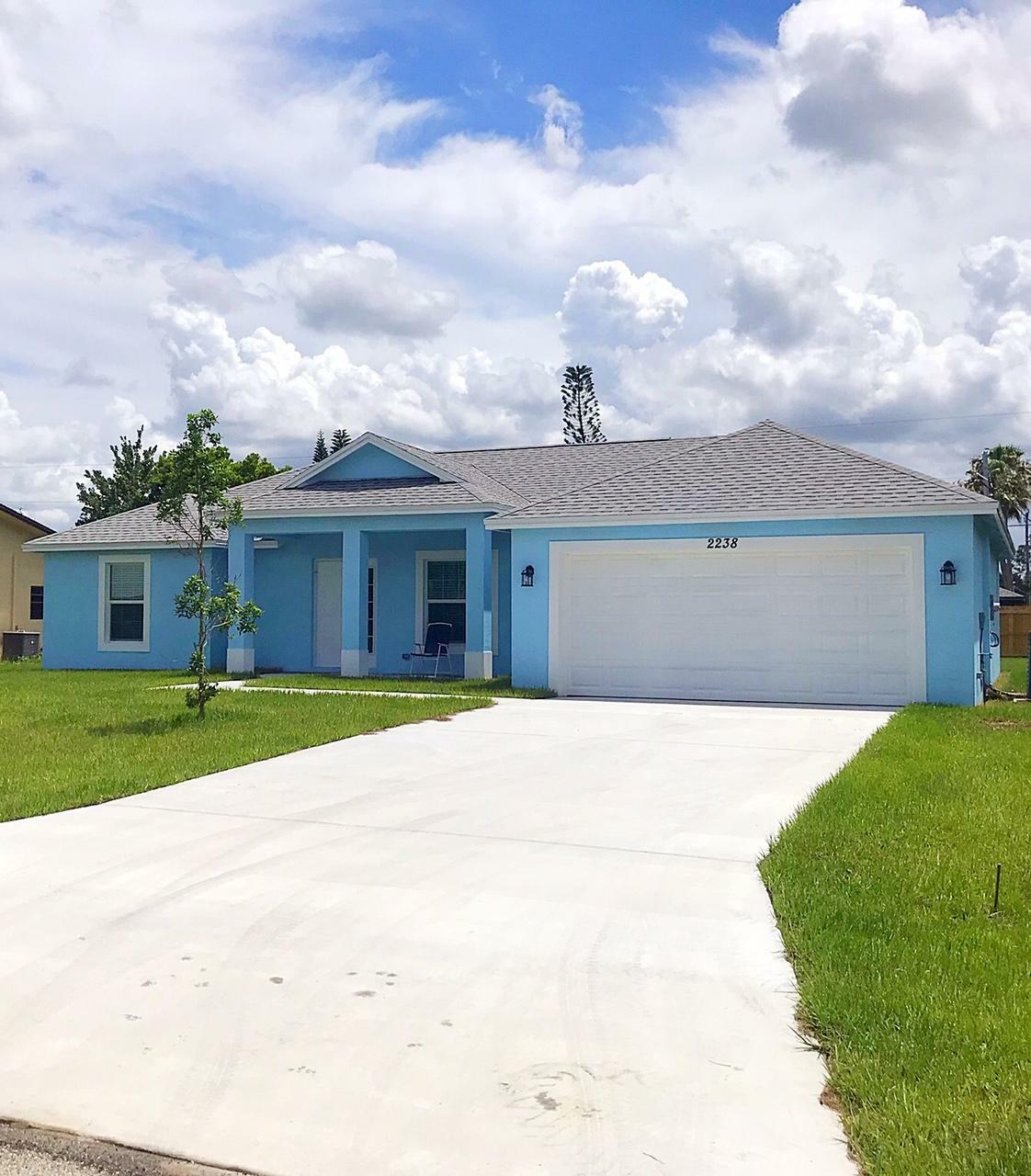 Property Photo:  2238 SE Gaslight Street  FL 34952 