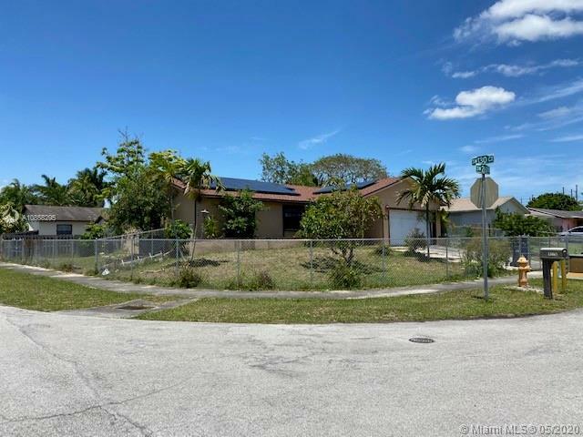 Property Photo: 13065 SW 261st Ter FL 33032