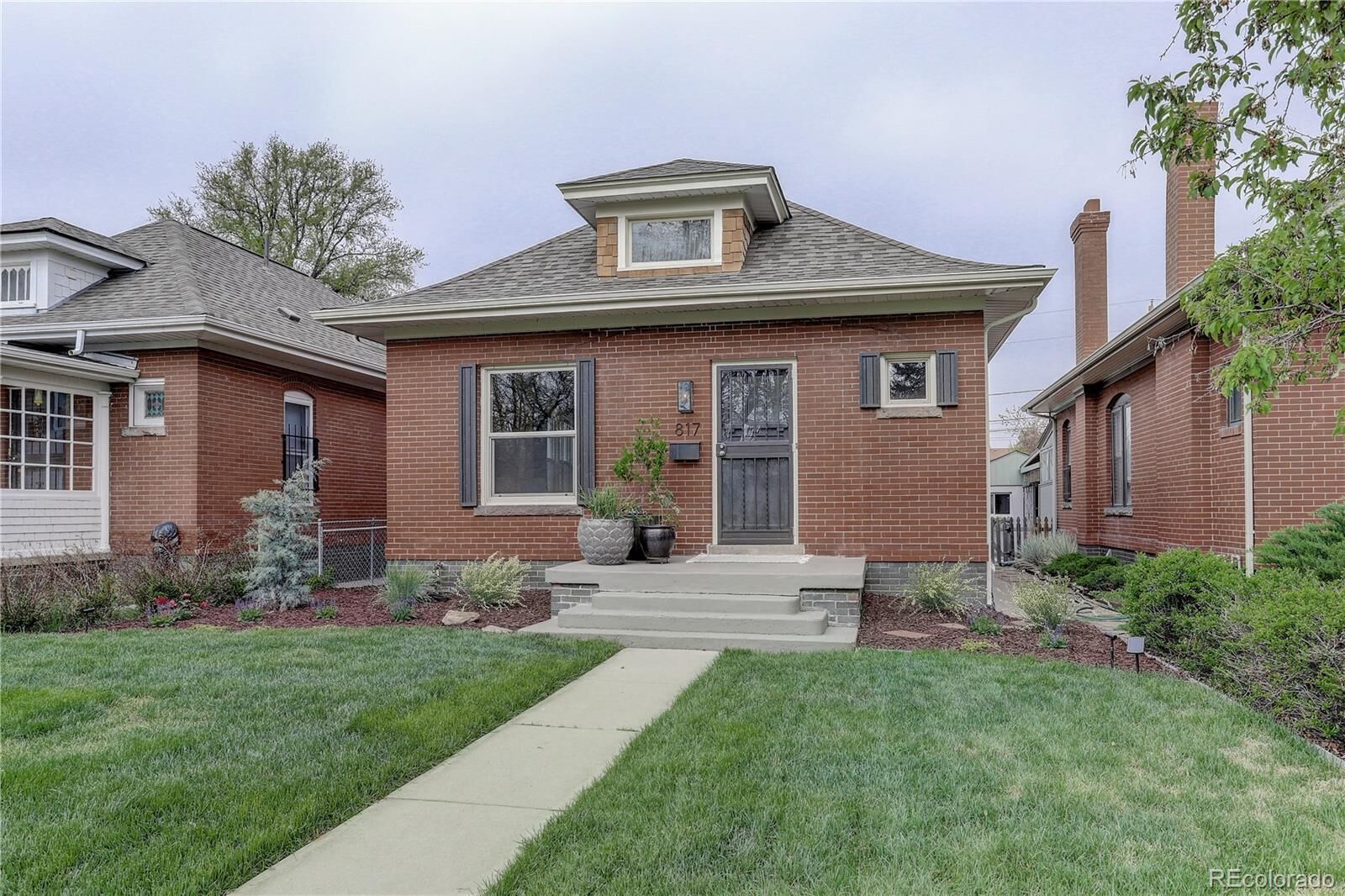 Property Photo:  817 S Clarkson Street  CO 80209 