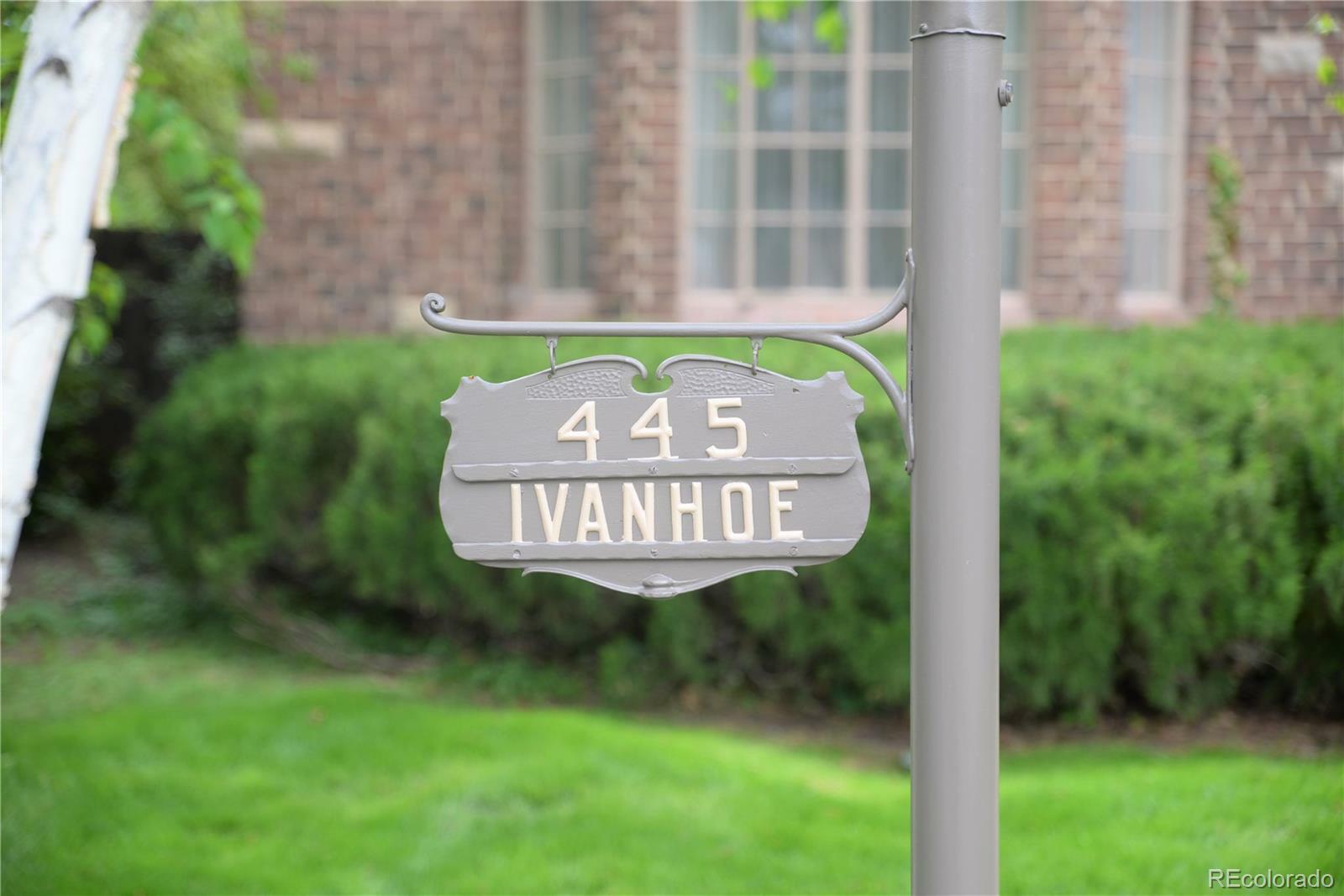Property Photo:  445 Ivanhoe Street  CO 80220 