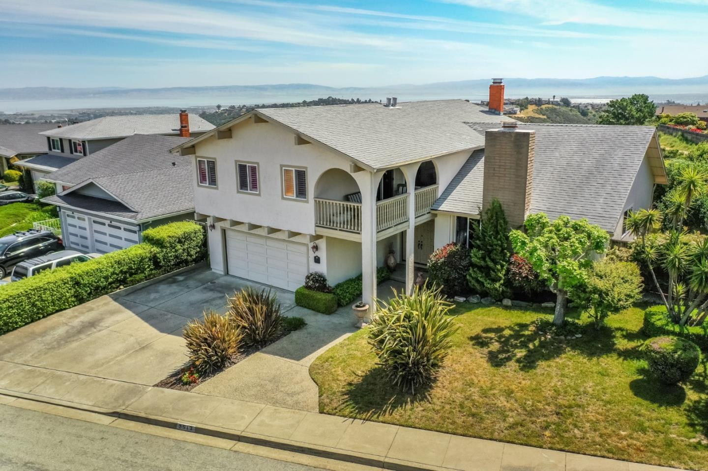 2512 Sherborne Drive  Belmont CA 94002 photo