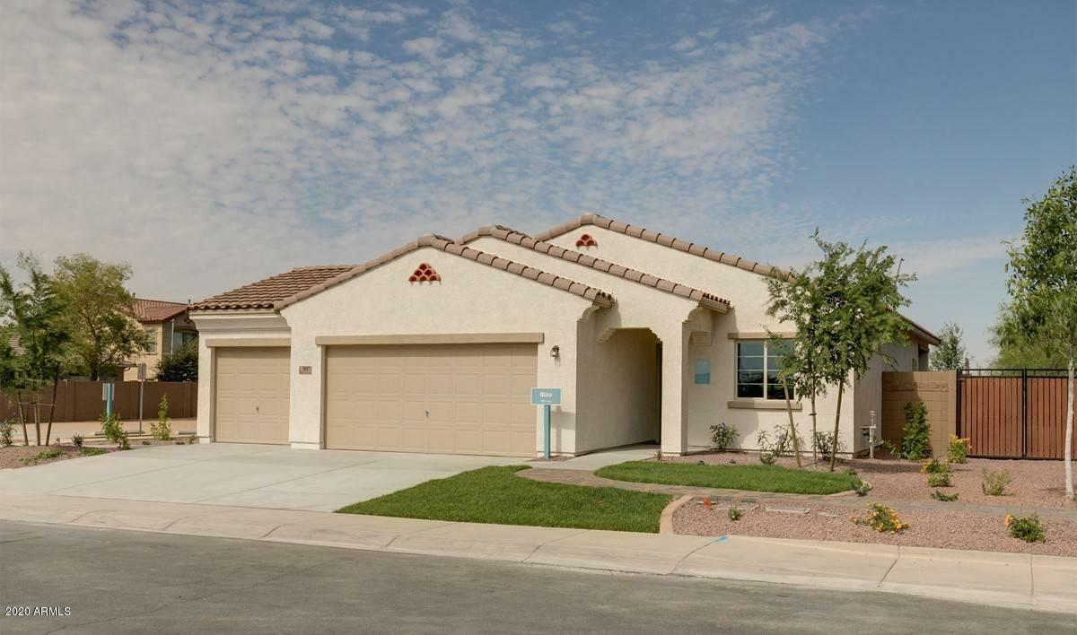 Property Photo:  326 E Rio Place  AZ 85122 