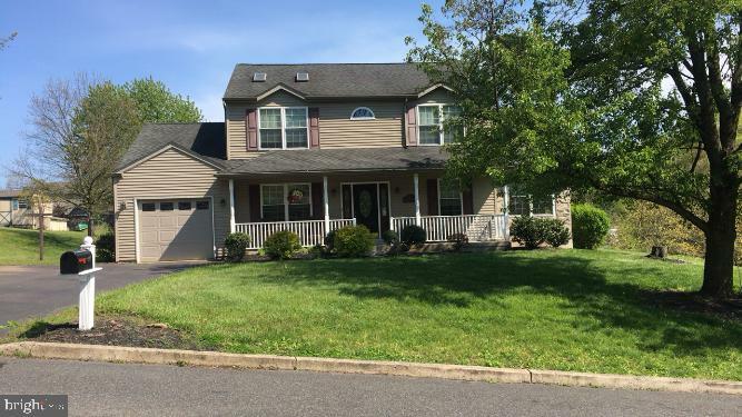 Property Photo: 920 Crimson Lane PA 19464