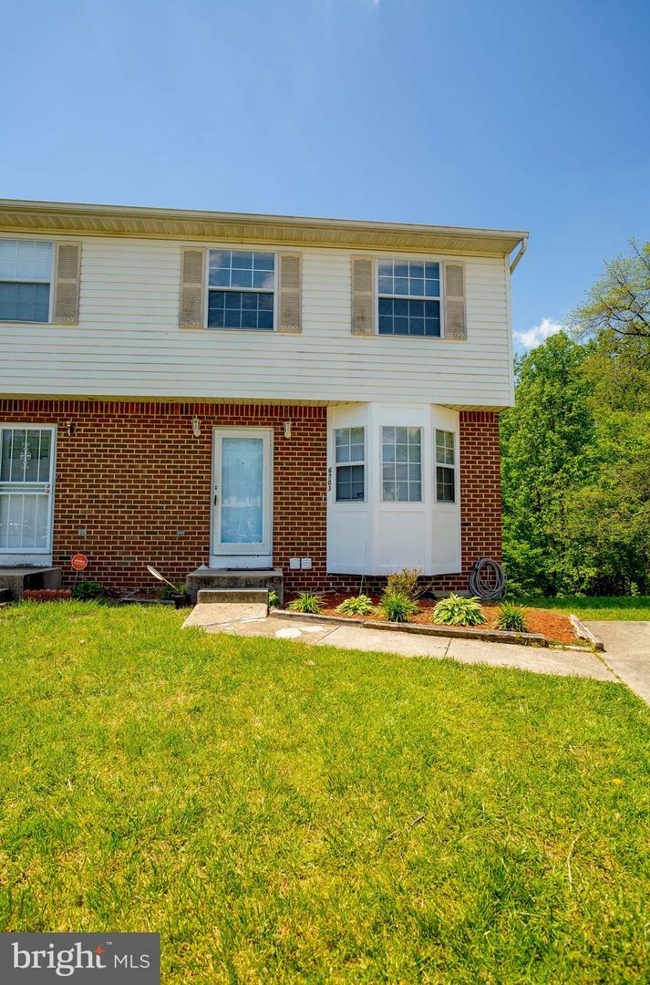 Property Photo:  6701 Central Hills Terrace  MD 20785 