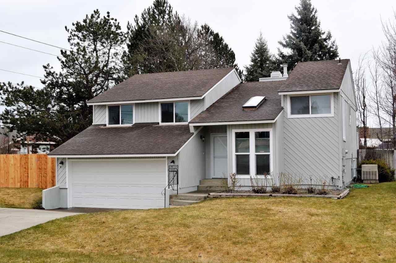Property Photo: 3205 S Robie Rd WA 99206
