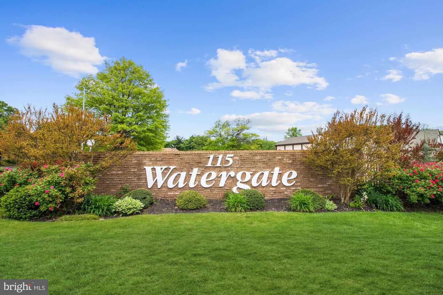 Property Photo:  115 E Kings Highway 342  NJ 08052 