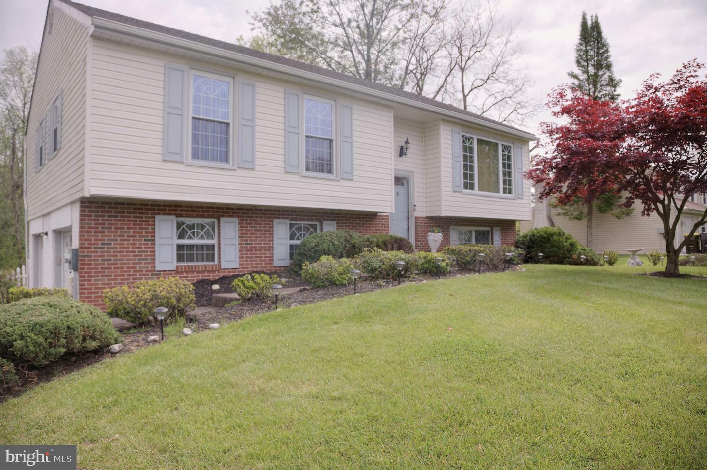 Property Photo:  1471 Leas Way  PA 19440 