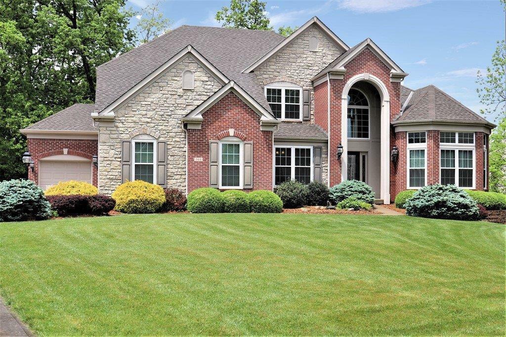 Property Photo: 369 Old Willow Ct OH 45065