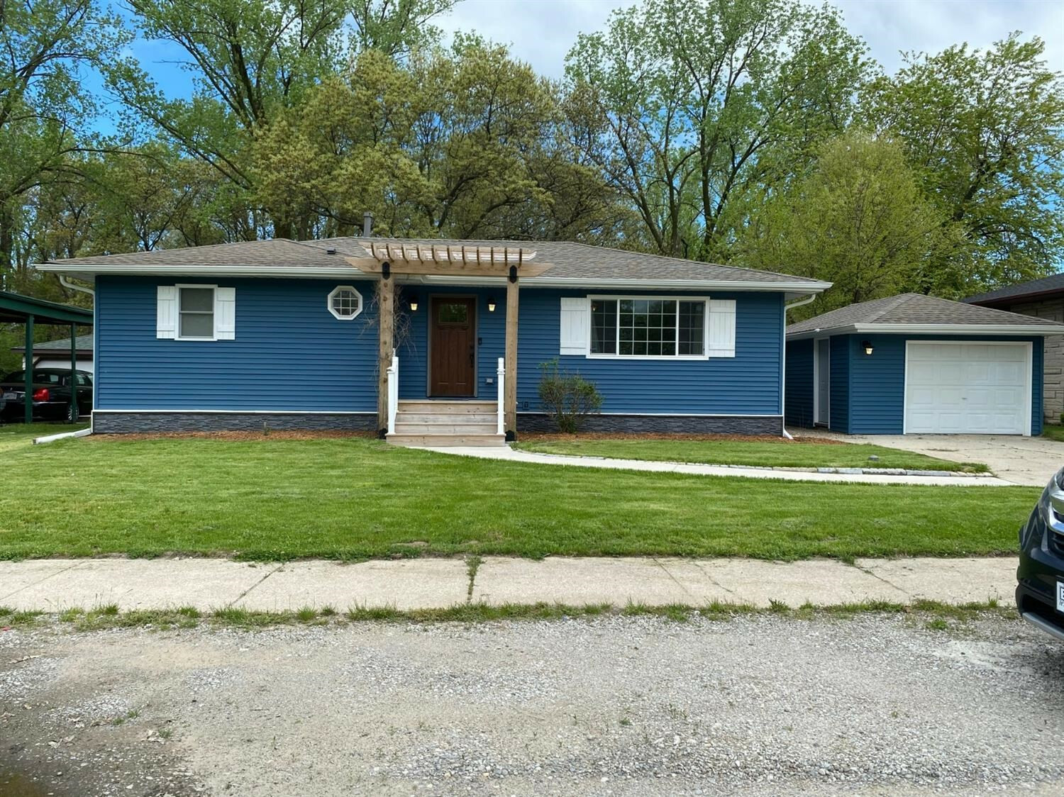 Property Photo:  7320 E 1st Avenue  IN 46403 