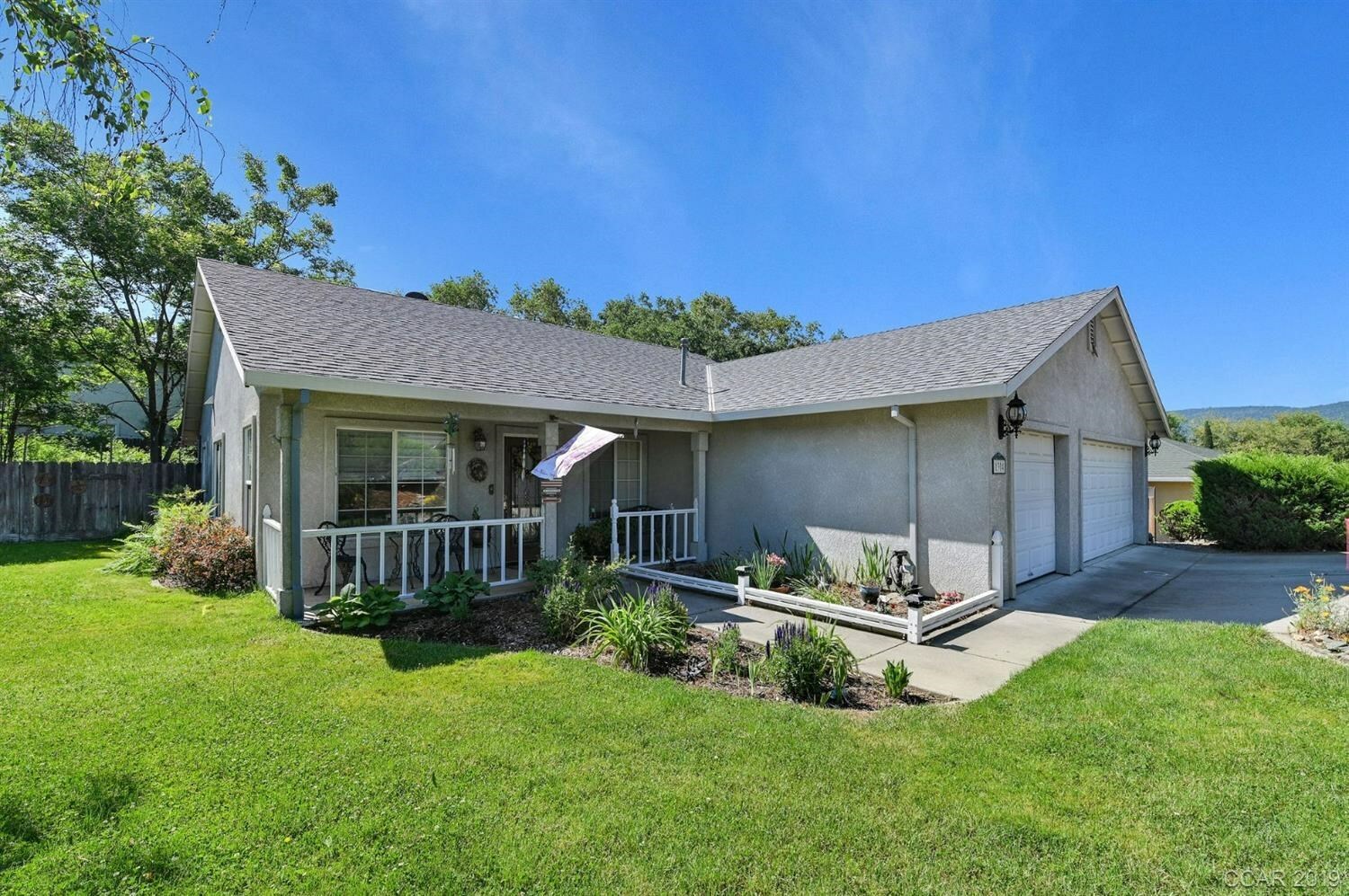 Property Photo:  1304 Forest Hill Drive  CA 95249 