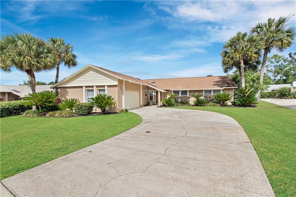 Property Photo: 413 Willowbrook Lane FL 32779