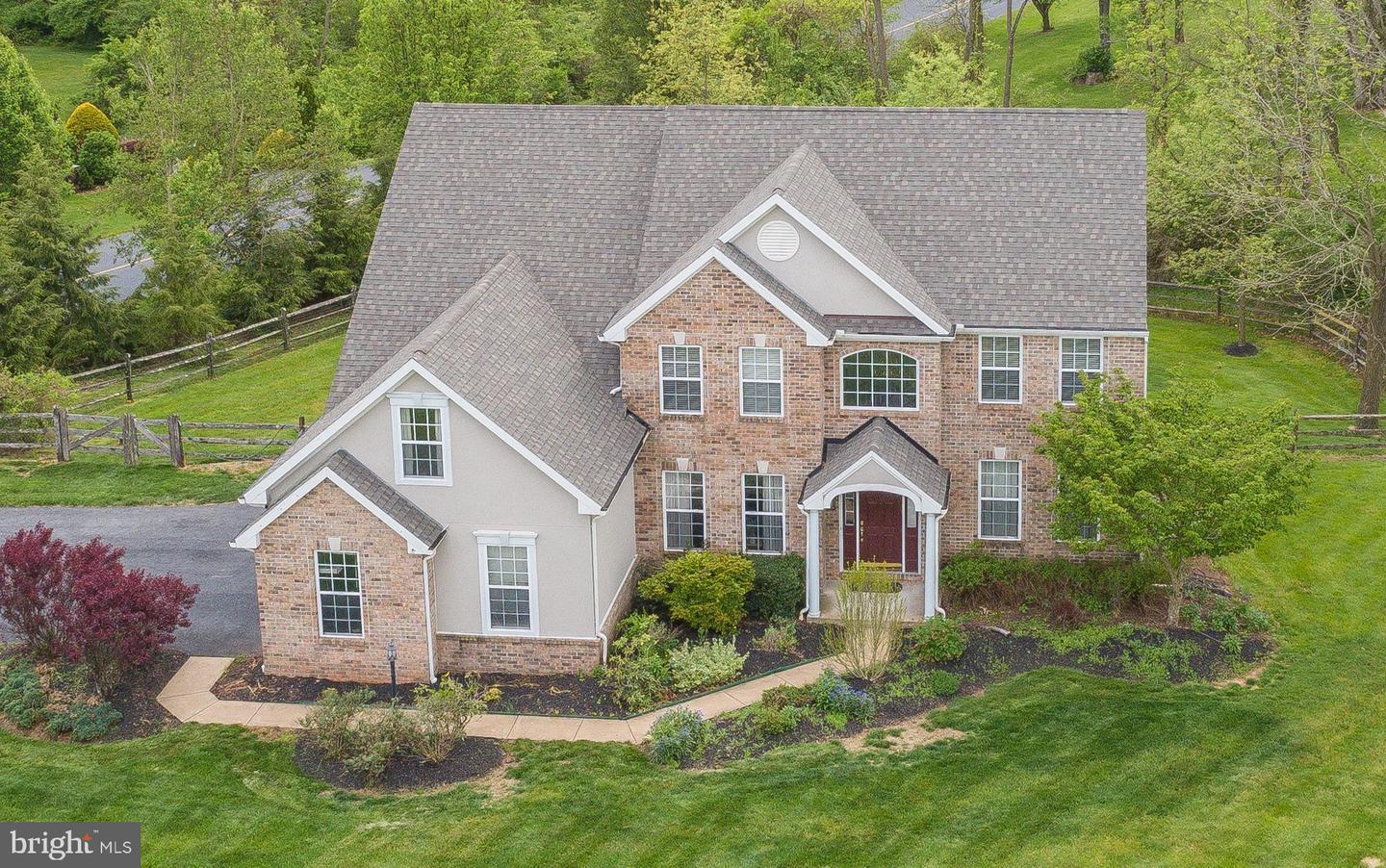 Property Photo: 5008 Cedar Court PA 19540