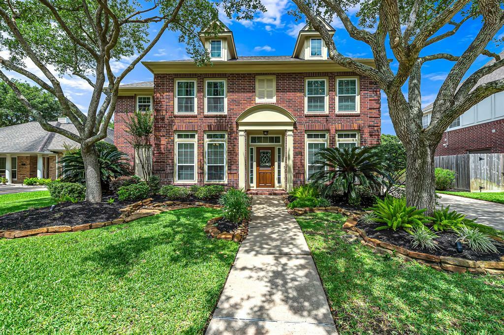 Property Photo: 2426 Fallen Branch Drive TX 77494