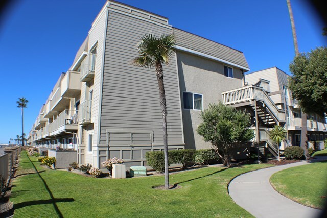 Property Photo:  216 E Surfside Drive  CA 93041 