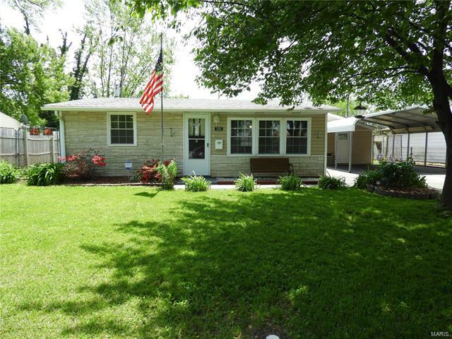 Property Photo: 206 Saint Christopher Lane 62206