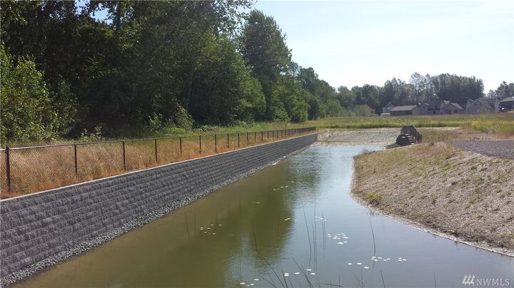 Property Photo:  250 W Kline Rd W  WA 98226 