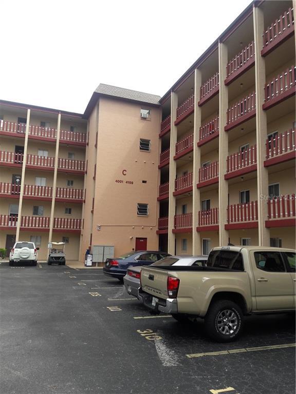 Property Photo:  4027 Lake Bayshore Drive C114  FL 34205 